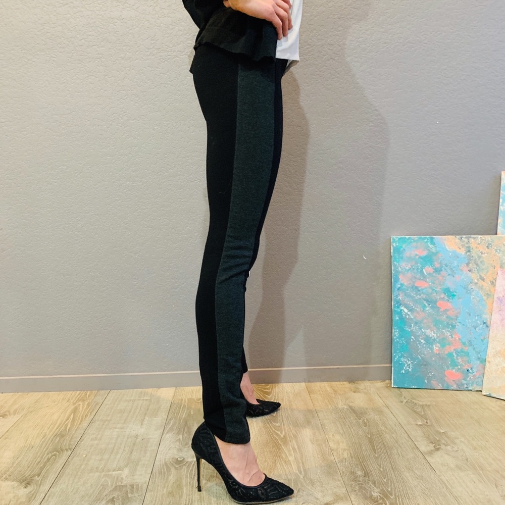 Black And Gray Colorblock Leggings🔥